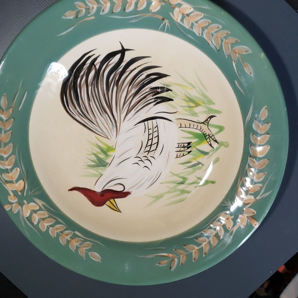 Rooster plate